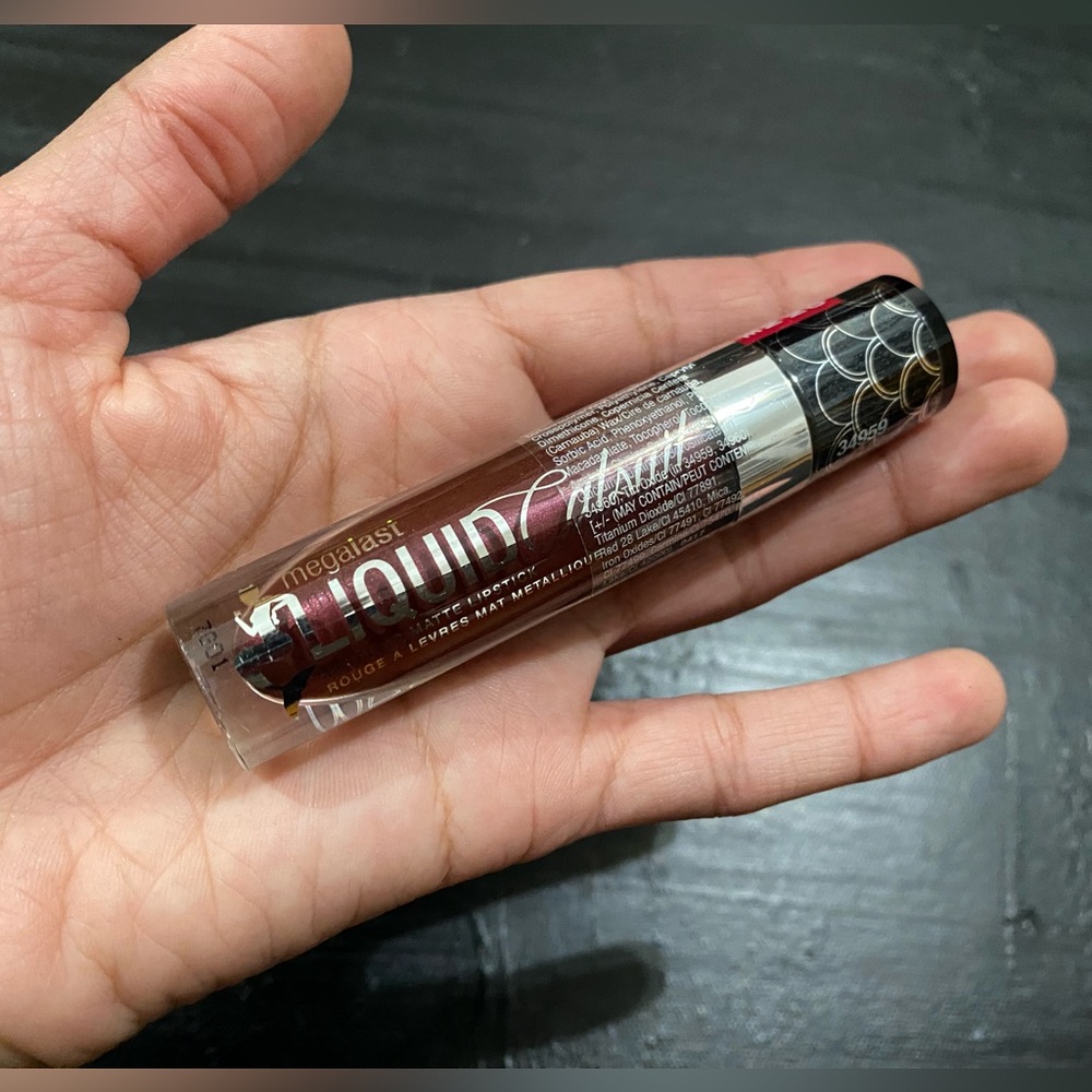 Wet n’ Wild: ‘Harbor a Crush’ Metallic, matte lipstick | No. 34959
